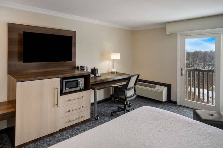 Room 26 of 51